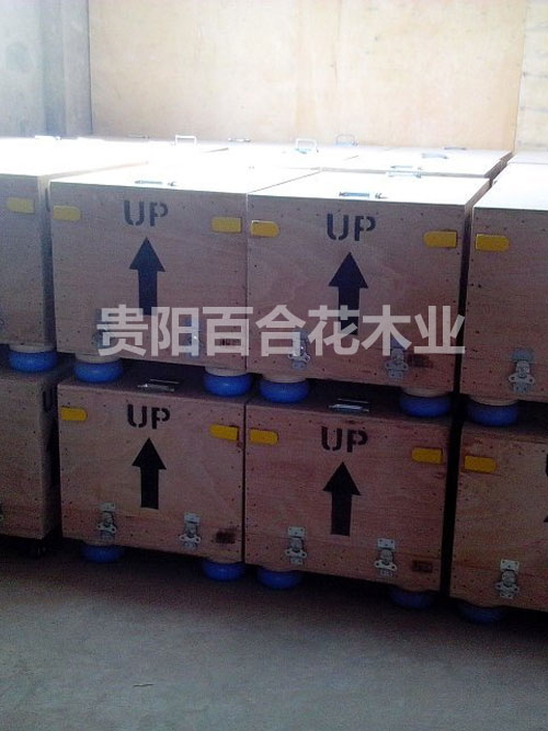 出口包裝箱（內(nèi)裝精密設(shè)備，出口產(chǎn)品）